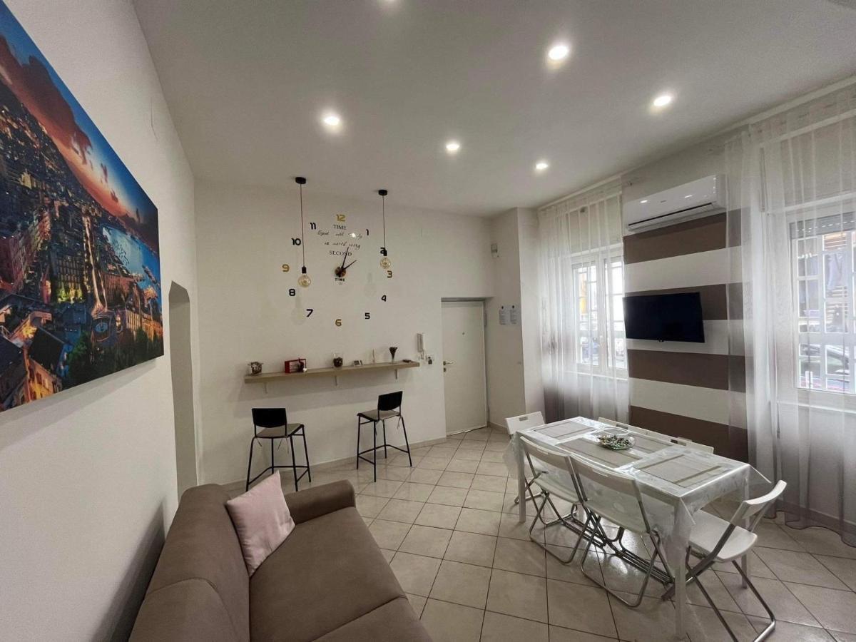 La Maison Di Nonna Tina - Panoramic Suite Napoli Ngoại thất bức ảnh
